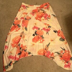 Calvin Klein woman’s flower skirt. New with tags.  Size 14